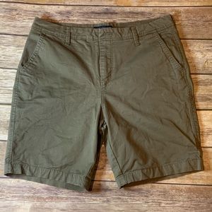 Aeropostale Men’s olive green khaki shorts size 34